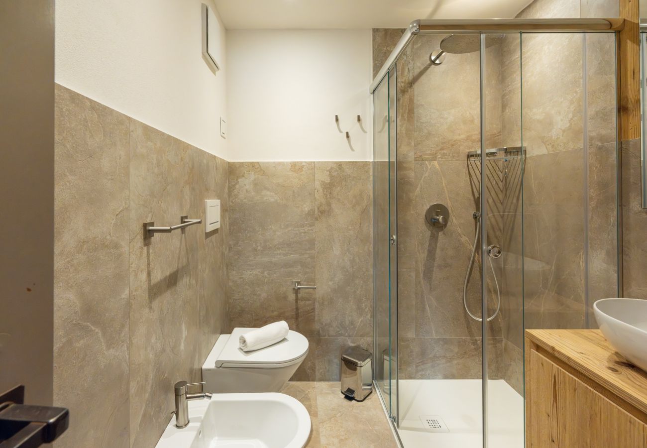 Apartment in Cortina d´Ampezzo - Casa Cosulich – elegant with furnished patio and dolomites View