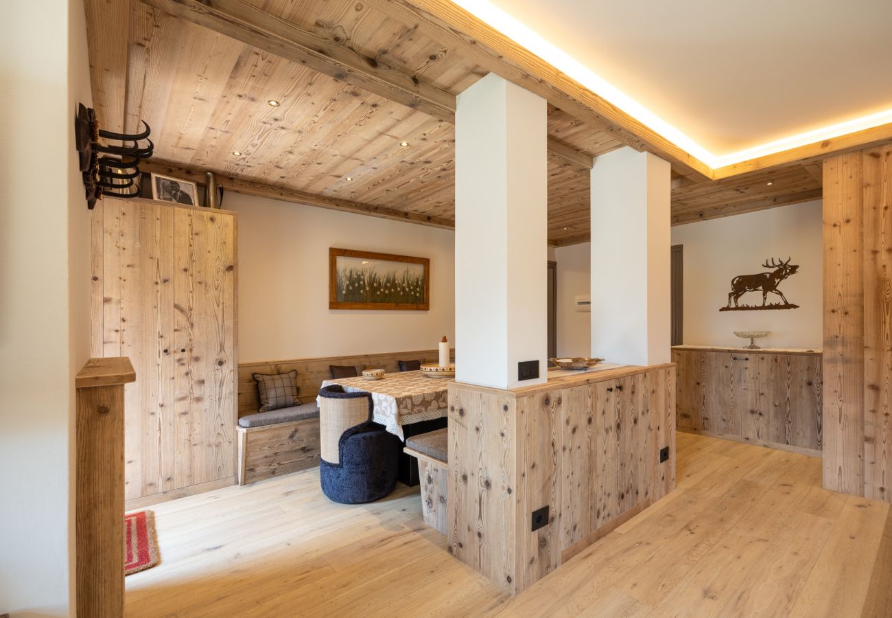 Apartment in Cortina d´Ampezzo - Casa Cosulich – elegant with furnished patio and dolomites View