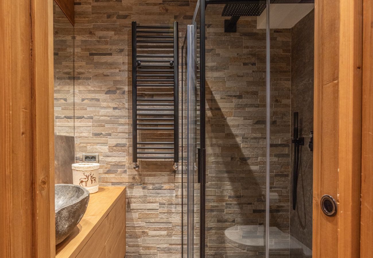 Apartment in Cortina d´Ampezzo - Casa Ampezzo, in the town center with balcony and parking area